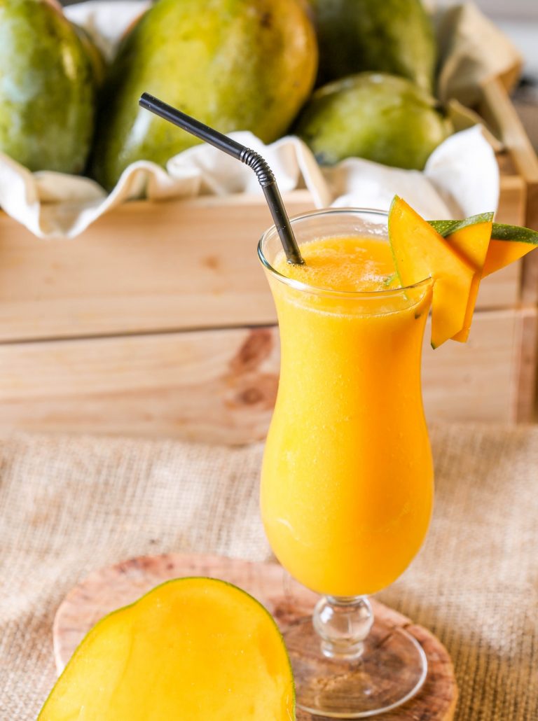 AKSAMITNE MANGO LASSI